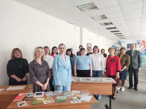 c3ca717d-b16a-402d-85a1-b4e02bacba85